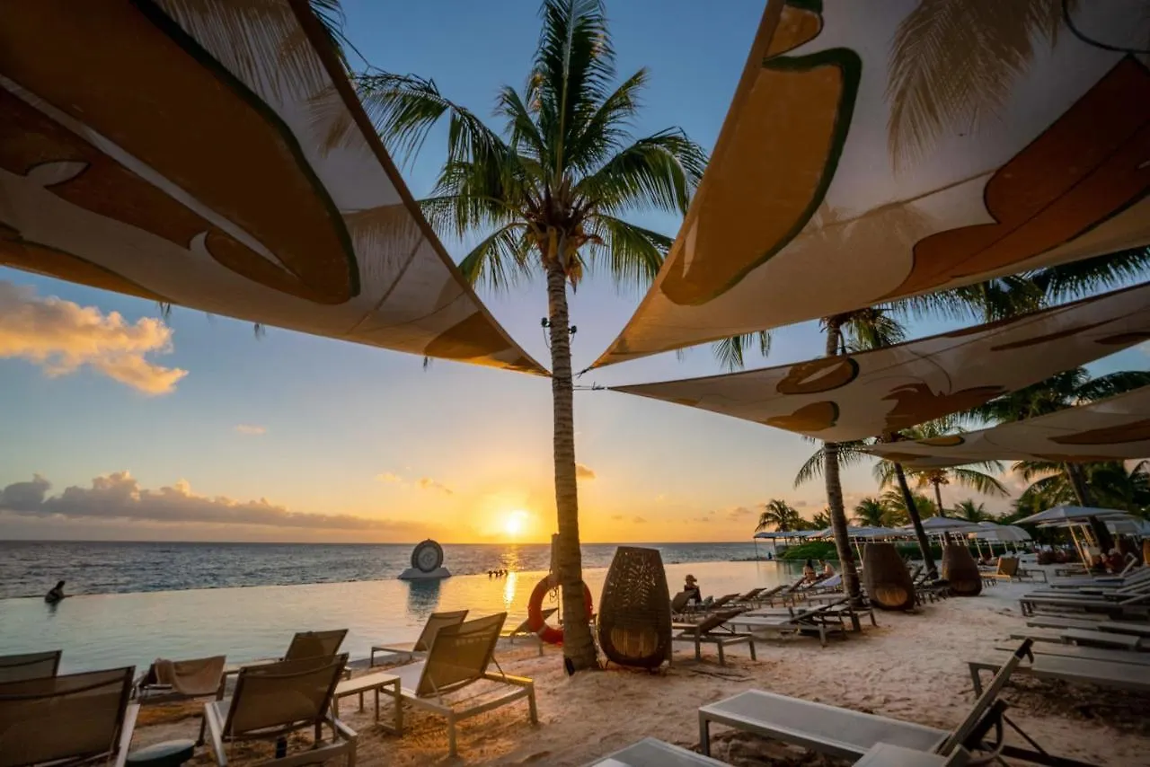 Papagayo Beach Resort (Adults Only) Willemstad Curacao