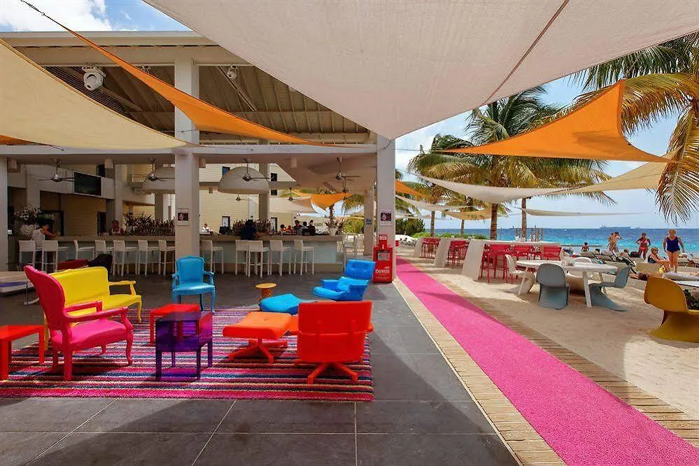 Papagayo Beach Resort (Adults Only) Willemstad